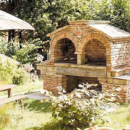 Bed & Breakfast Timeout