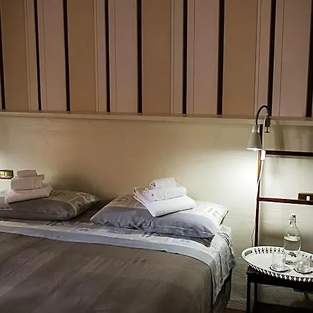 Bed & Breakfast Timeout
